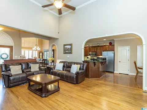 Living - 11816 Forge Cir, Mc Calla, AL 35111 photo 2 of 4