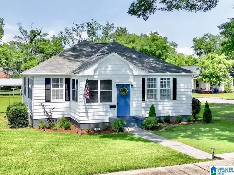 203 Judson St, Talladega, AL 35160