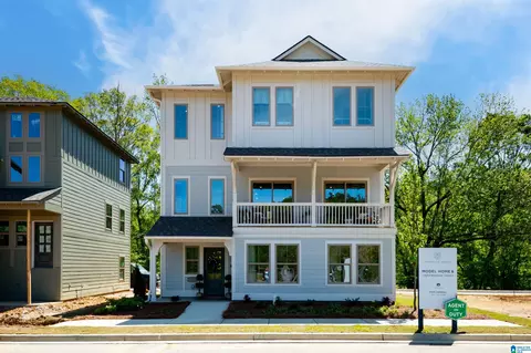 6617 Spring St, Trussville, AL 35173