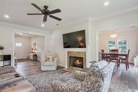 120 Cherry Ln, Pell City, AL 35128