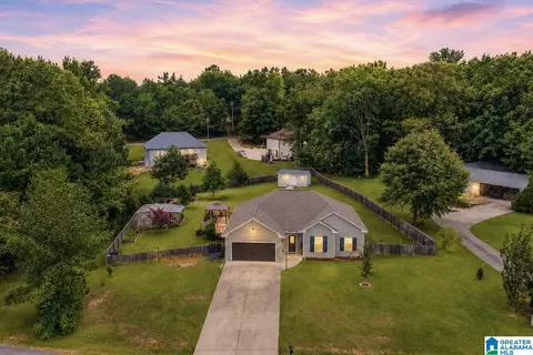 120 Cherry Ln, Pell City, AL 35128