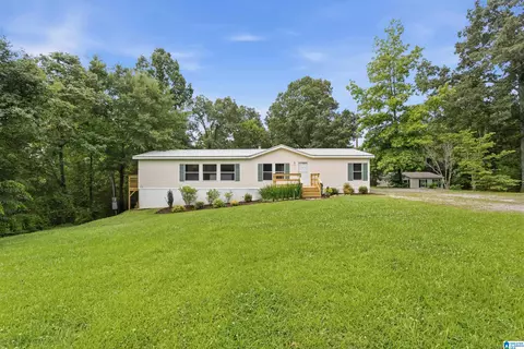 1031 Knopf Dr N, Warrior, AL 35180
