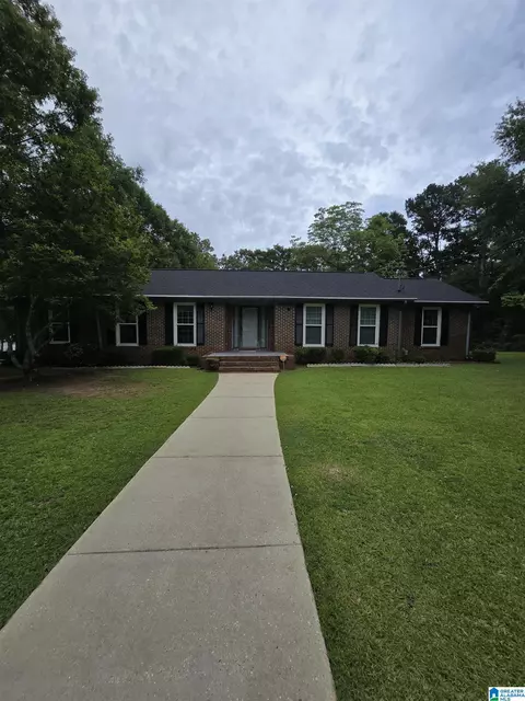 276 Langston Pl, Jemison, AL 35085