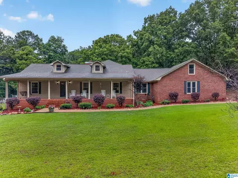 574 Talladega Creek Rd, Talladega, AL 35160