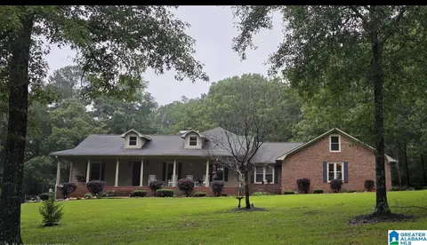 574 Talladega Creek Rd, Talladega, AL 35160