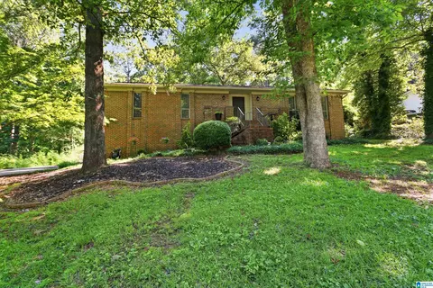 105 Maple St, Maylene, AL 35114