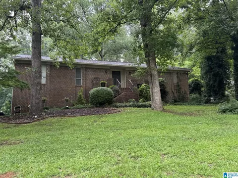 105 Maple St, Maylene, AL 35114