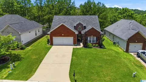 4186 Hathaway Ln, Mount Olive, AL 35117