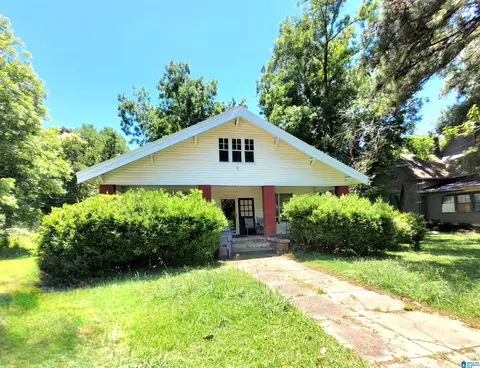 403 Brignoli St, Talladega, AL 35160