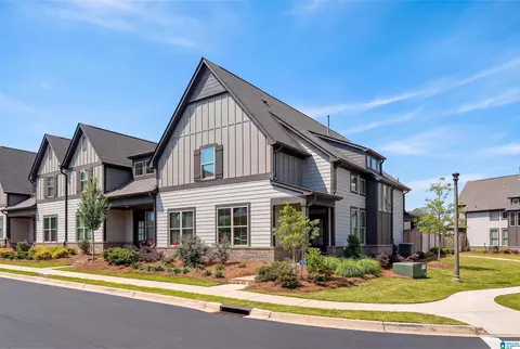 3463 Feldspar Cir, Vestavia Hills, AL 35242