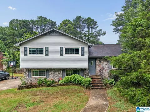 428 Wilderness Rd, Pelham, AL 35124
