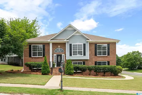 2461 Mountain Dr, Hoover, AL 35226