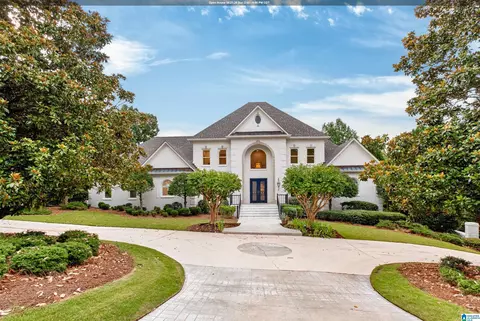 7713 Kenmore Pl, Vestavia Hills, AL 35242