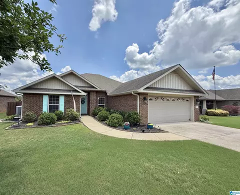 357 Vincent St, Alabaster, AL 35007