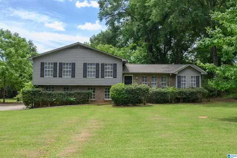 101 Shady Ln, Alabaster, AL 35007