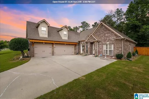 40 Lakeside Dr, Odenville, AL 35120