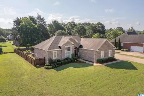 1102 Jackson Way SW, Jacksonville, AL 36265