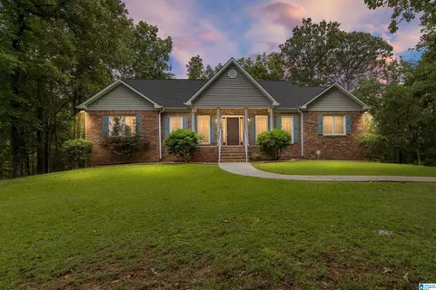 205 Chestnut Cir, Alabaster, AL 35007