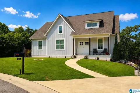 3404 Chatham Cir, Trussville, AL 35173