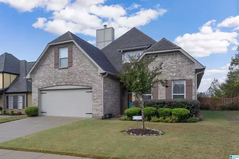 1359 Mountain Ln, Gardendale, AL 35071