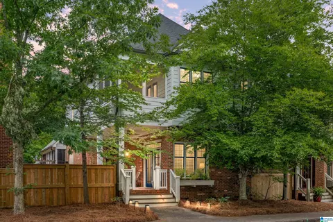 203 Hawthorn St, Birmingham, AL 35242
