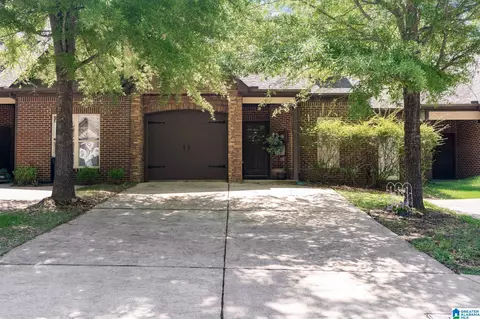 143 Singapore Cir, Birmingham, AL 35211