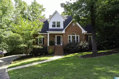 1504 Shades Pointe Cir, Hoover, AL 35244