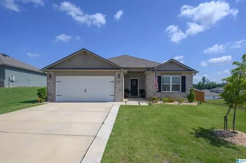 330 Amber Ave, Calera, AL 35040