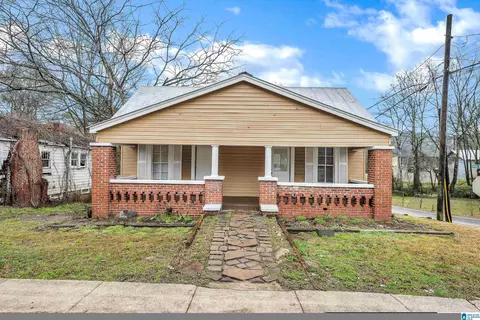 225 Main St, Graysville, AL 35073