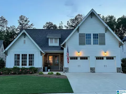 8290 Annika Dr, Hoover, AL 35244