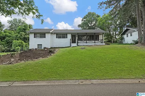 325 25th Ave NW, Center Point, AL 35215