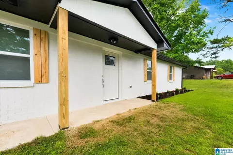 Exterior - 109 Lilly St, Clanton, AL 35045 photo 3 of 5
