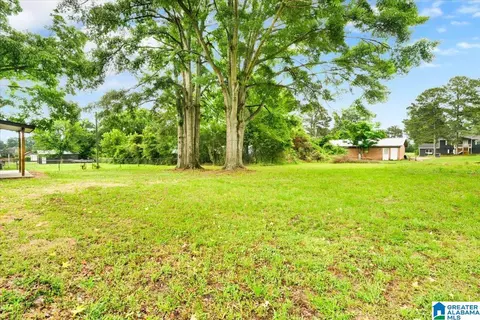 Exterior - 109 Lilly St, Clanton, AL 35045 photo 4 of 5
