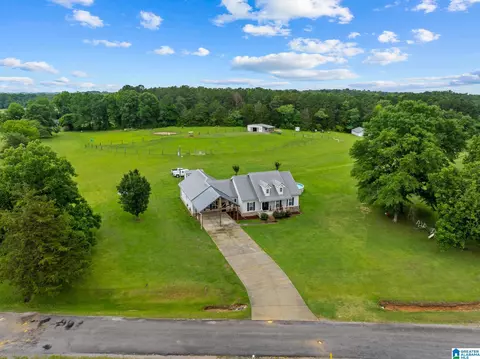 View/Area - 400 Cobb Dr, Jemison, AL 35085 photo 1 of 11