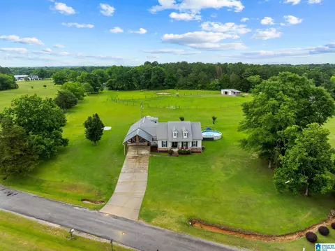 View/Area - 400 Cobb Dr, Jemison, AL 35085 photo 2 of 11