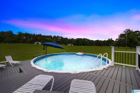 Exterior - 400 Cobb Dr, Jemison, AL 35085 photo 12 of 26