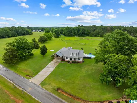 View/Area - 400 Cobb Dr, Jemison, AL 35085 photo 3 of 11