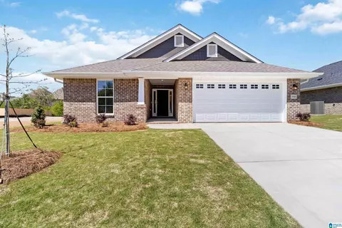 2122 Turquoise Ln, Calera, AL 35040