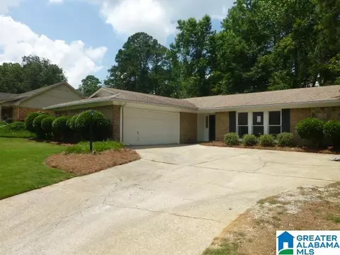 516 Paige Dr, Hoover, AL 35226