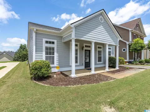 6246 S Clubview Cir, Bessemer, AL 35022
