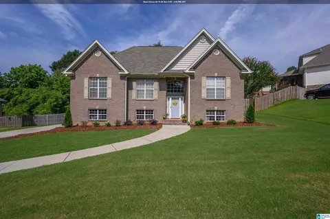 3108 Cahaba Park Dr, Trussville, AL 35173