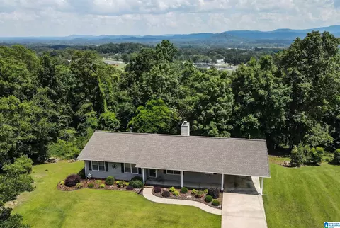 314 Montclair Cir, Oxford, AL 36203
