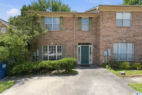 632 Parkside Cir, Helena, AL 35080