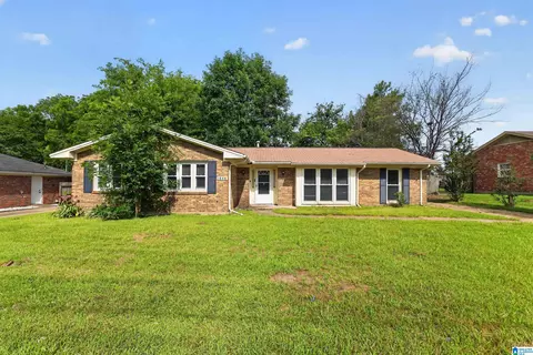 1848 Gatewood Dr, Montgomery, AL 36106