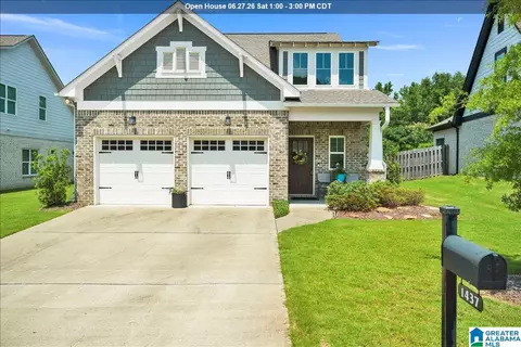 1437 Woodridge Pl, Gardendale, AL 35071