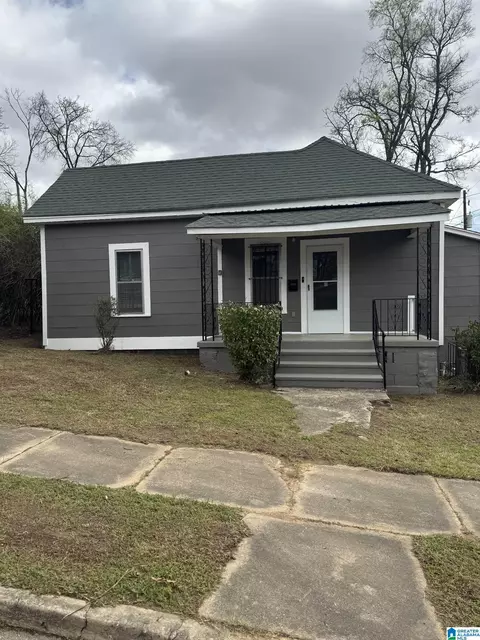 809 4th St W, Birmingham, AL 35204