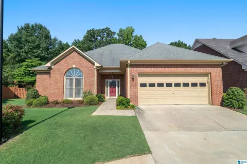 203 Beaver Crst, Pelham, AL 35124