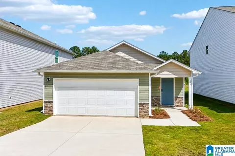 135 Griffin Dr, Childersburg, AL 35044
