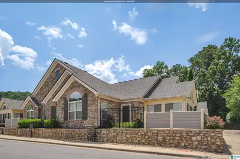 121 Cornerstone Ct #121, Bessemer, AL 35022