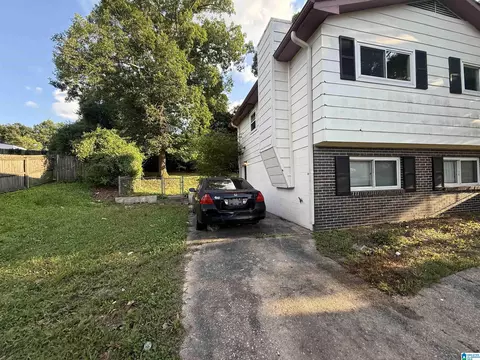 733 Country View Dr NE, Birmingham, AL 35215